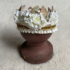 Vintage Rustic Floral Burlap Lace Tie Back Crown